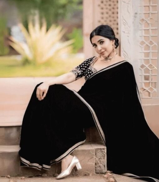 ট্রেডিশনাল লেইস ওয়ার্ক জর্জেট পার্টি শাড়ি - Image 2