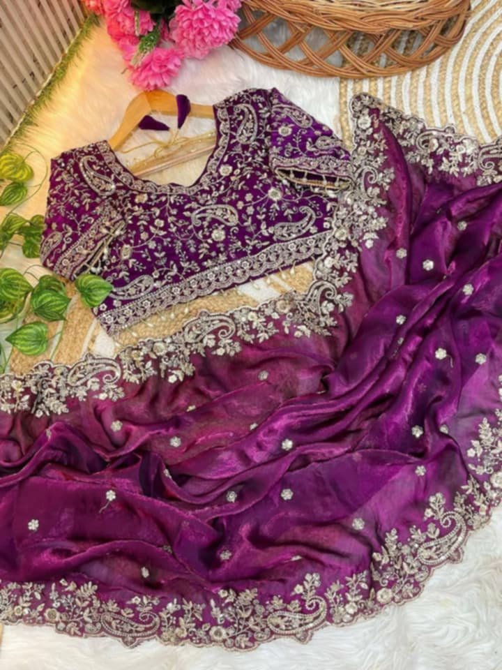 অরিজিনাল ইন্ডিয়ান জিমিচু সিল্ক পার্টি শাড়ি _রেডি ব্লাউজ সহ পার্পেল কালার - Image 6